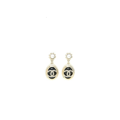 Chanel Round CC Logo Dropped  Black Crystal/Pearl Light Gold Tone