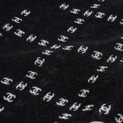 Chanel Scarf / eye mask travel set Cashmere / Silk black