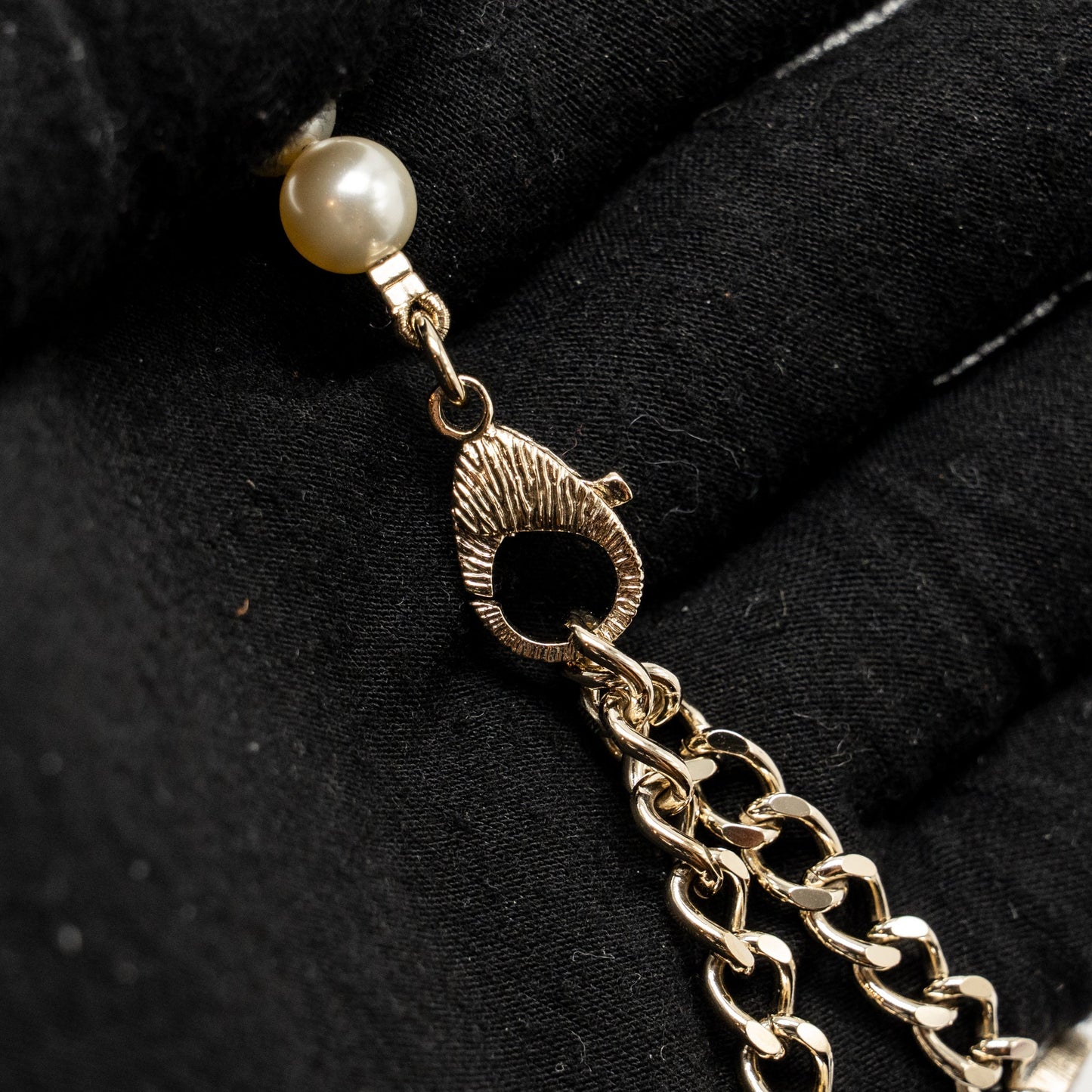 Chanel CC Pearl and Crystal Drop Belt Light Gold Tone