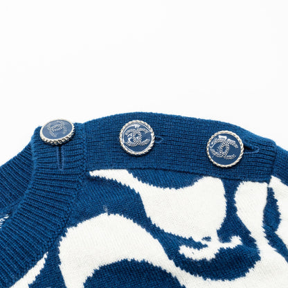 Chanel size 34 cashmere sweater blue/white