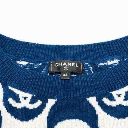 Chanel size 34 cashmere sweater blue/white