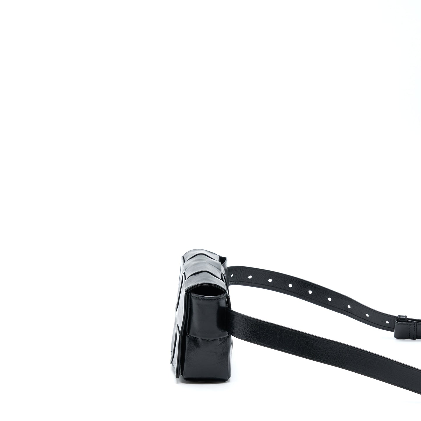Bottega Veneta Cassette Belt Purse Calfskin Black