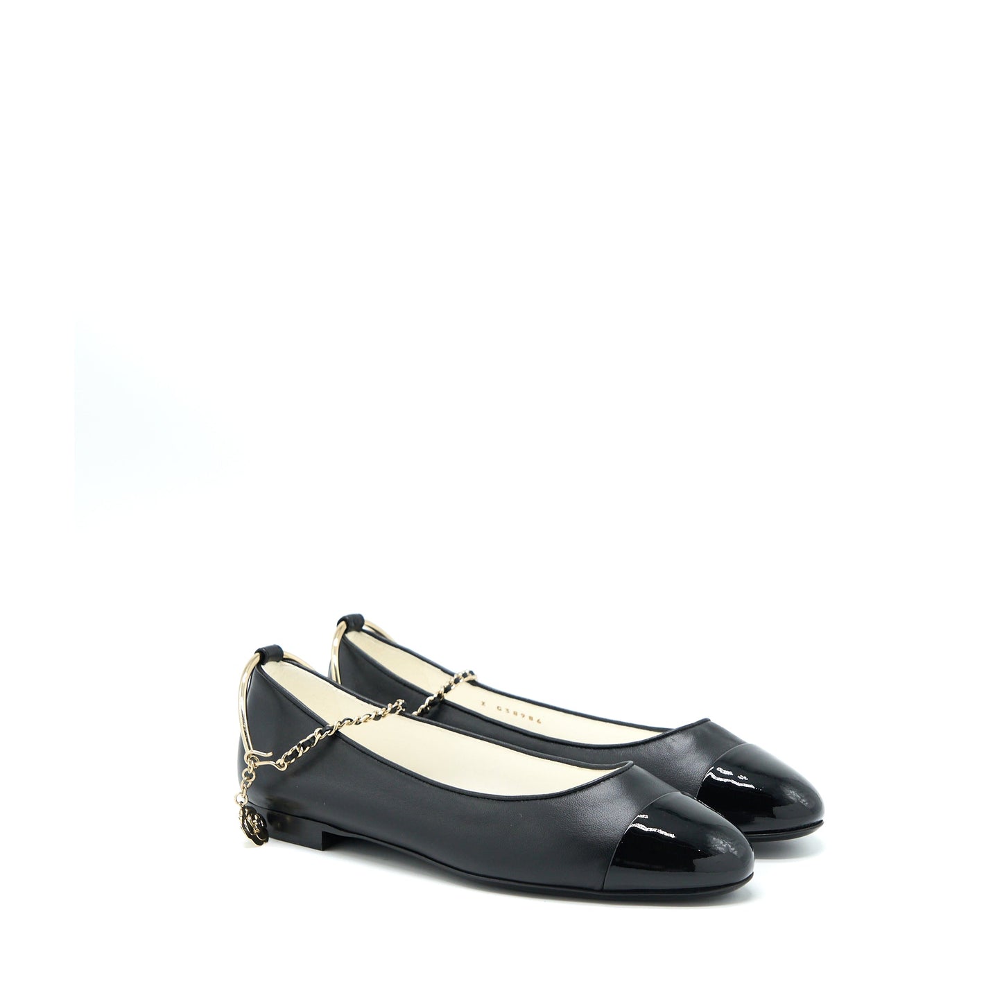 Chanel Size 39 Flats Lambskin Black