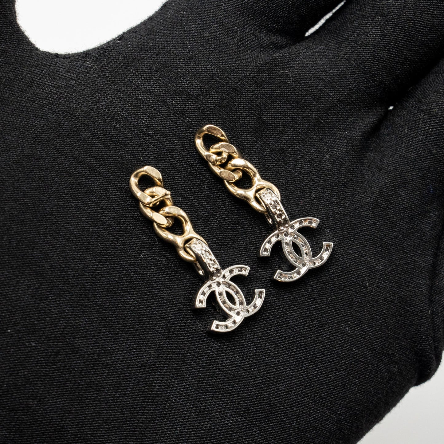 Chanel CC logo dropped earrings crystal silver/gold tone