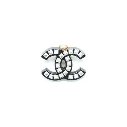 Chanel CC Logo Brooch With Crystal Gold Tone
