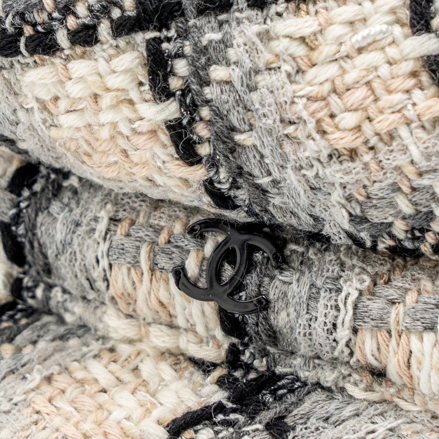 Chanel Size M Cap tweed/ cotton Multicolour