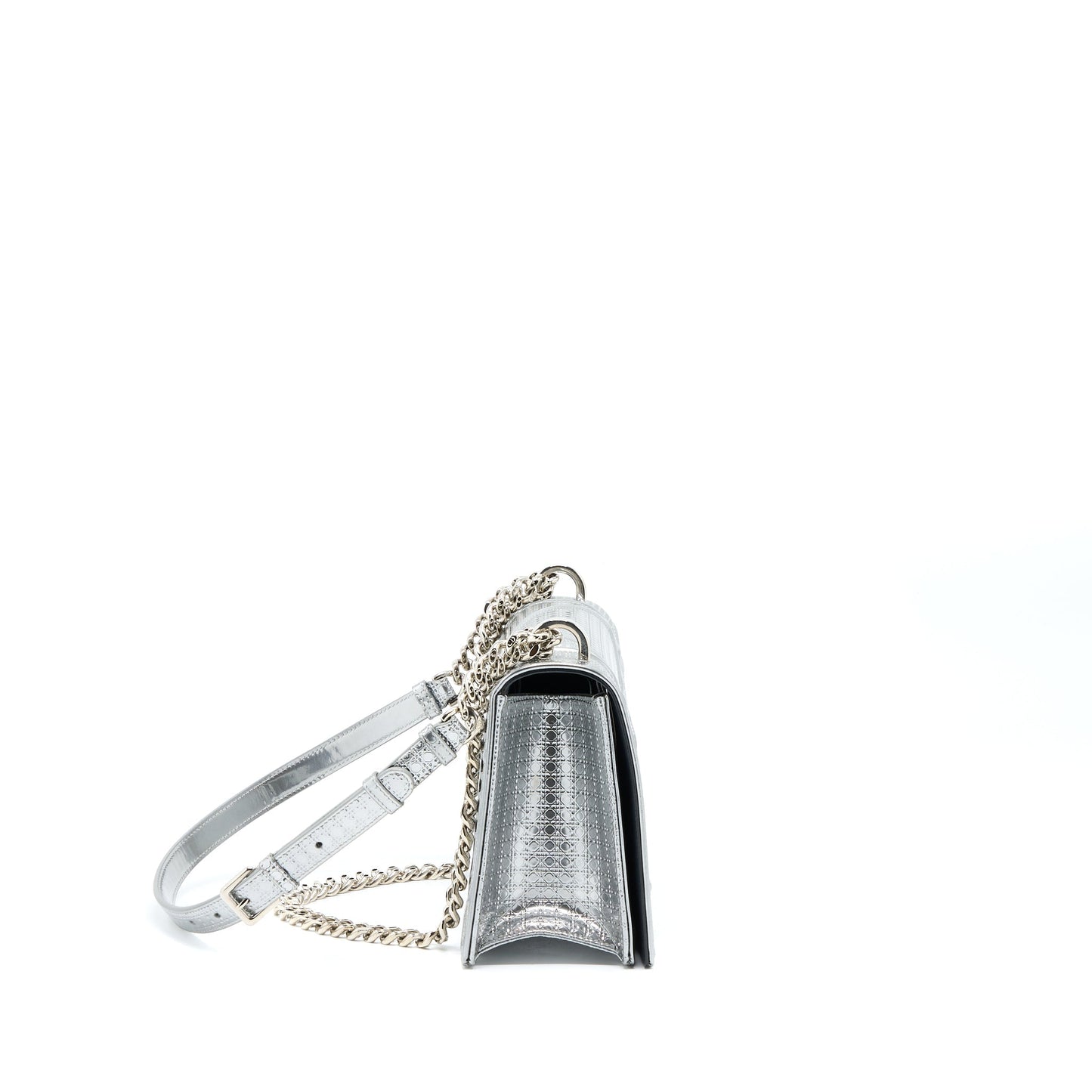 Dior Medium Diorma Purse In Metallic Silver