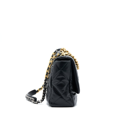 Chanel Maxi 19 Bag Goatskin Black Multicolour Hardware
