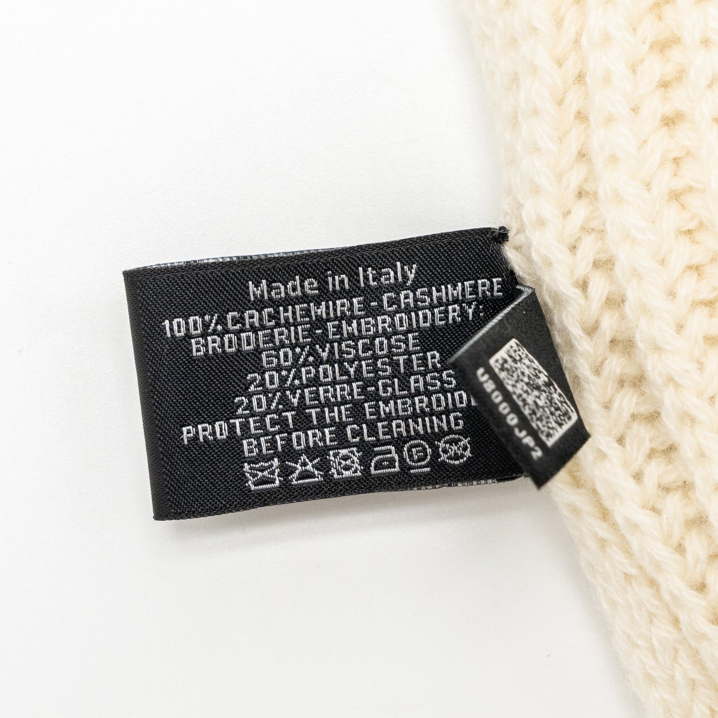 Chanel 23K Chanel Letter cashmere scarf ivory