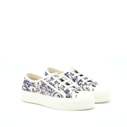 Dior Size 34.5 WalkânâDior Sneaker Canvas
