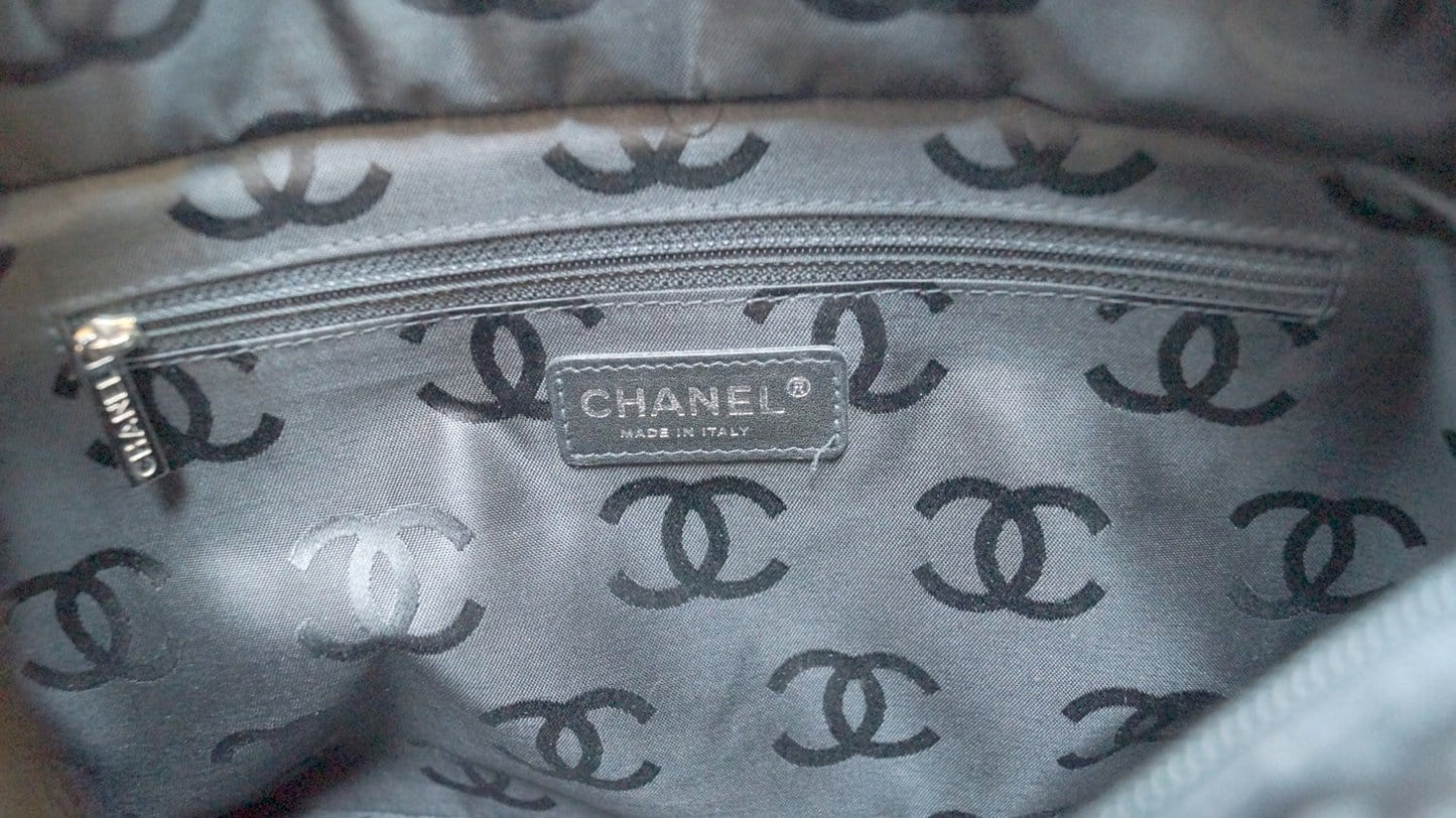 CHANEL Quilted Leather Pink/Black Cambon Tote Bag