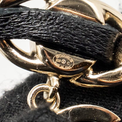 Chanel CC drop hair clip black / light gold tone