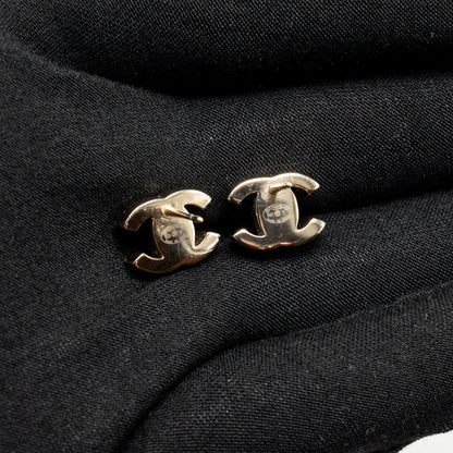 Chanel CC Earrings Light Gold Tone
