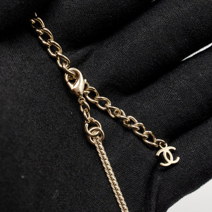 Chanel CC logo 14 motif necklace light gold tone