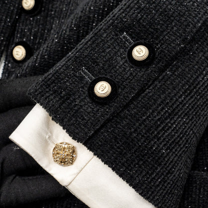 Chanel Size 36 20A Runway Matiers Dâart Feather Trim Jacket Wool black