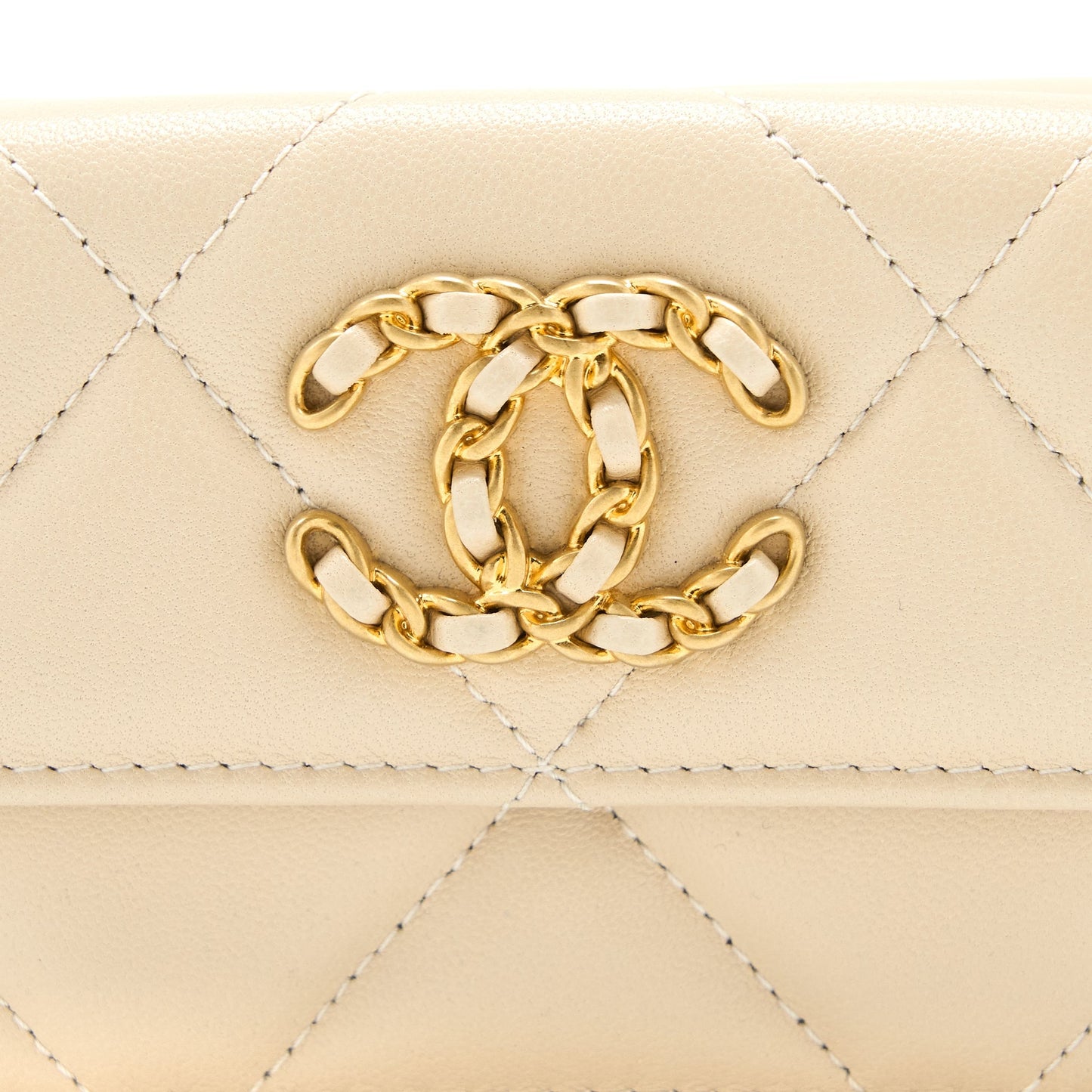 Chanel 19 Flap Compact Wallet Lambskin Beige GHW