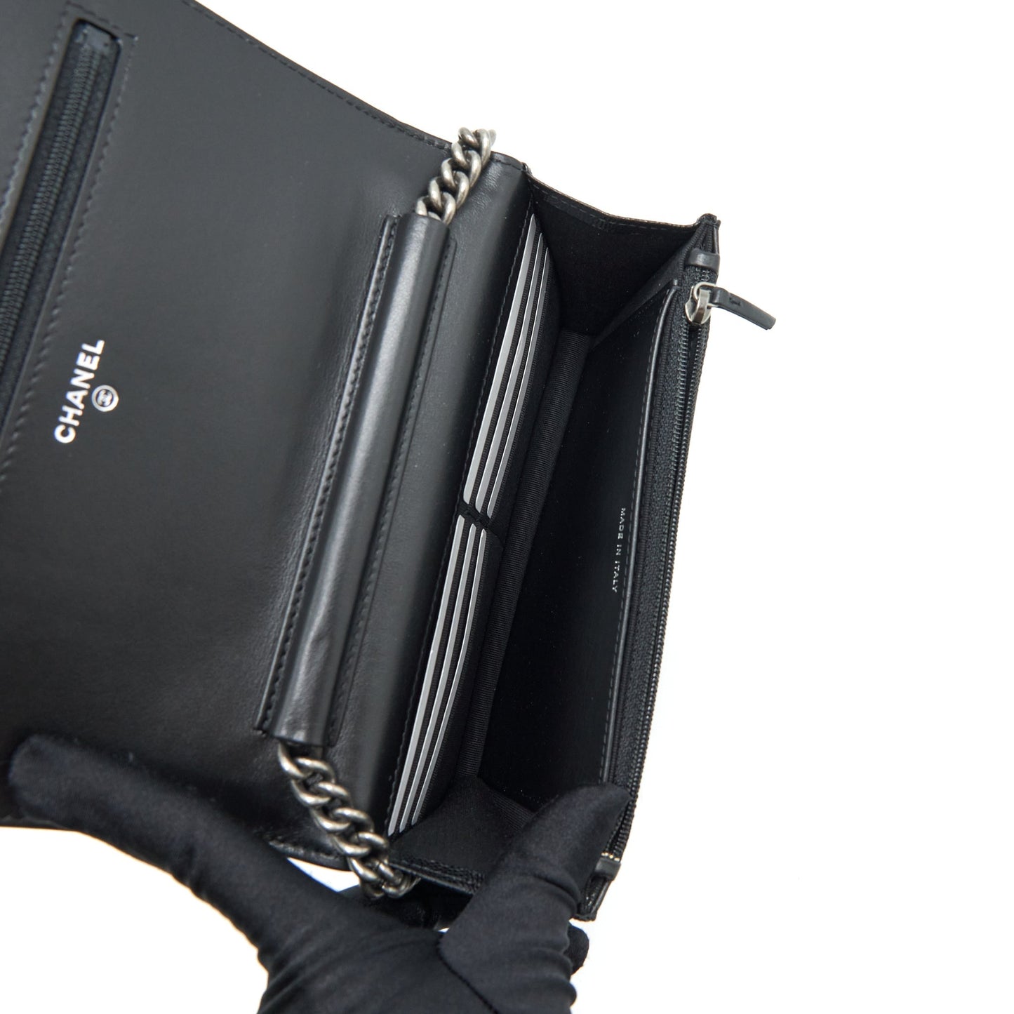 Chanel Boy Wallet On Chain Caviar Black Ruthenium Sliver Hardware (Microchipï¼