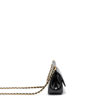 Chanel 22K Mini Clutch With Chain Patent Black GHW (Microchip)
