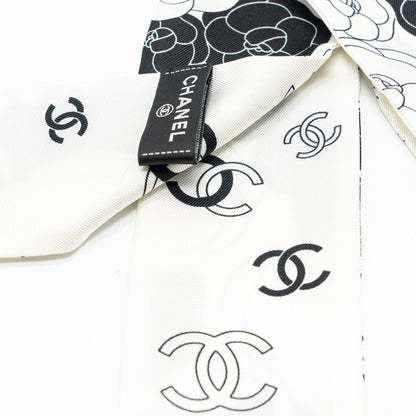 Chanel small silk scarf / twilly CC logo black / white