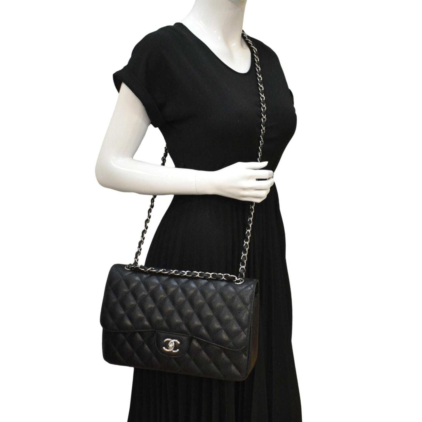 CHANEL Classic Jumbo  Double Flap Quilted Caviar Leather Shoulder Bag Black