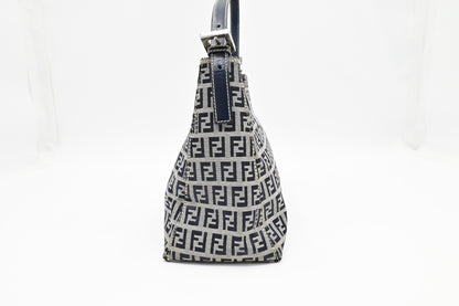 Fendi Shoulder Bag in Navy Blue Zucchino Canvas