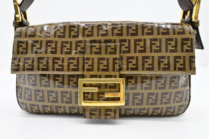 Fendi Baguette in Light Brown Patent Zucchino Leather