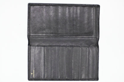 Chanel Bifold Wallet in Black Leather