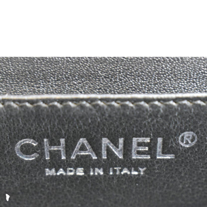 CHANEL Classic Maxi Single Flap Quilted Caviar Leather Shoulder Bag Black