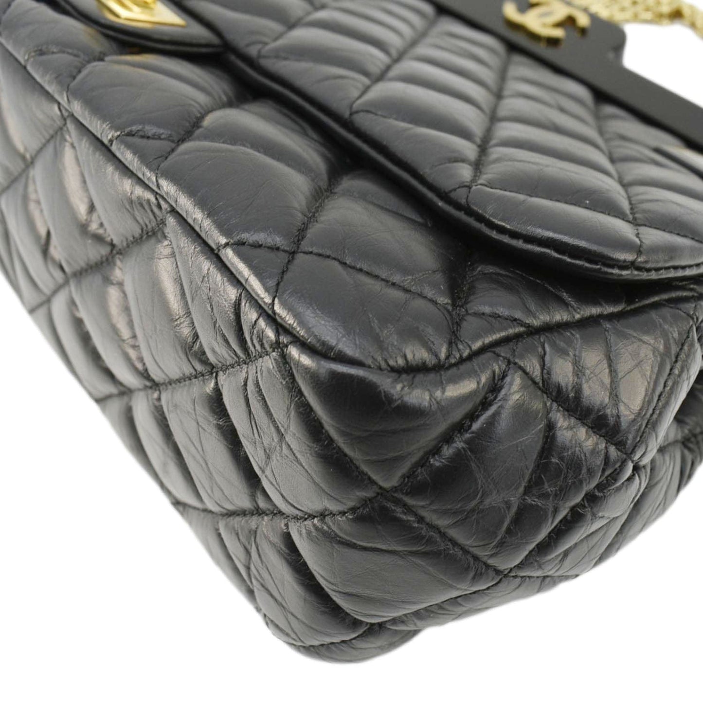 CHANEL 2.55 Reissue Hanger Flap Quilted Leather Crossbody Bag Black