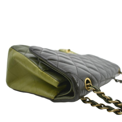 CHANEL Classic Jumbo Double Flap Quilted Leather Shoulder Bag Black