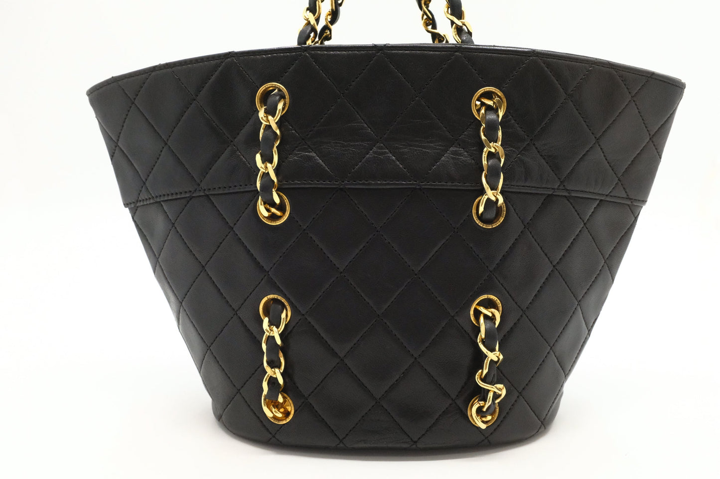 Chanel Handbag in Black MattelassÃ© Leather