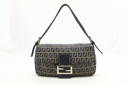 Fendi Baguette in Navy Zucchino Canvas