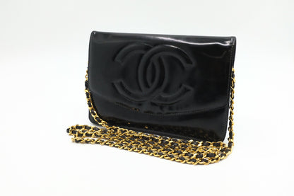 Chanel Wallet on Chain in Black Patent Leather