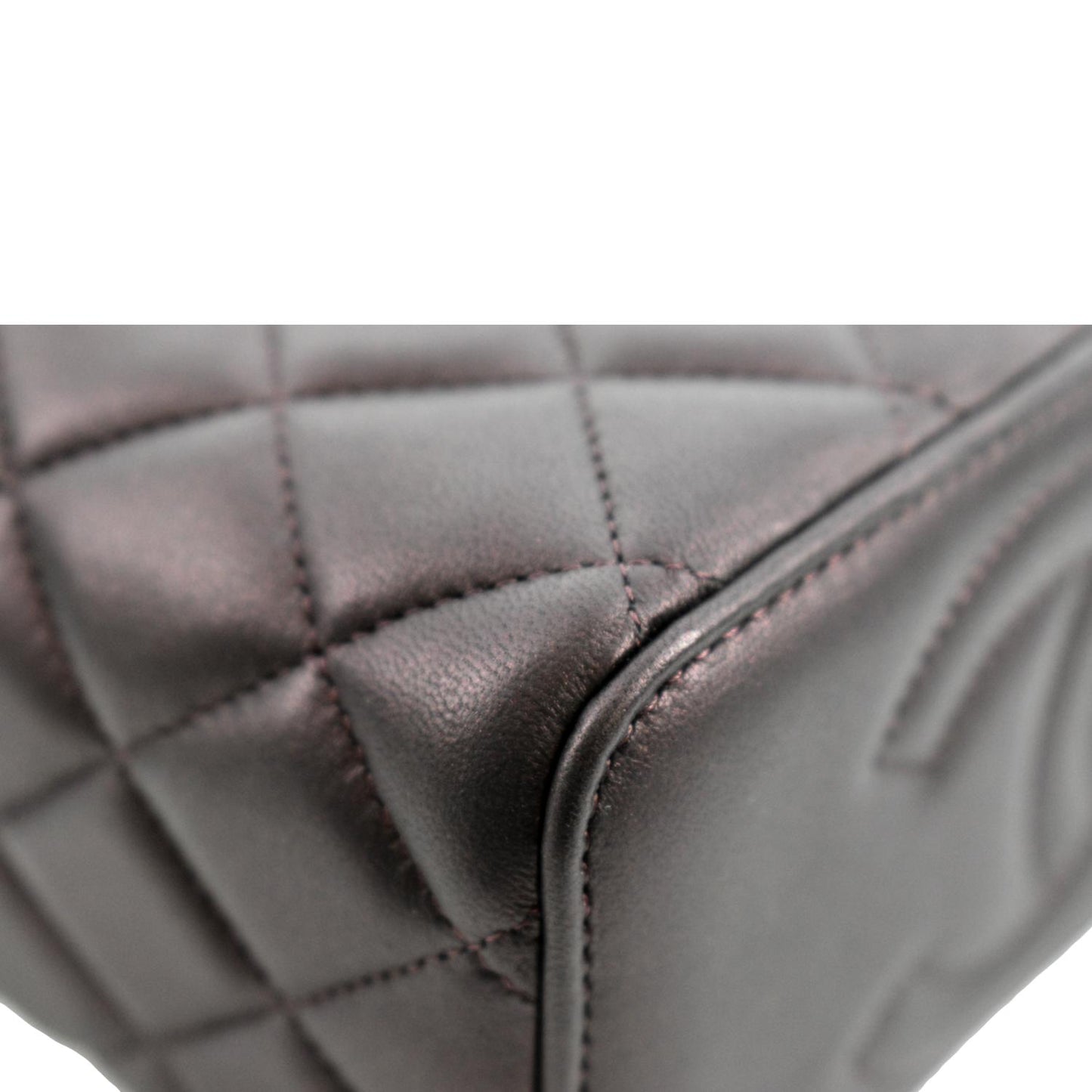 CHANEL Vanity Case Quilted Leather Crossbody Bag Maroon