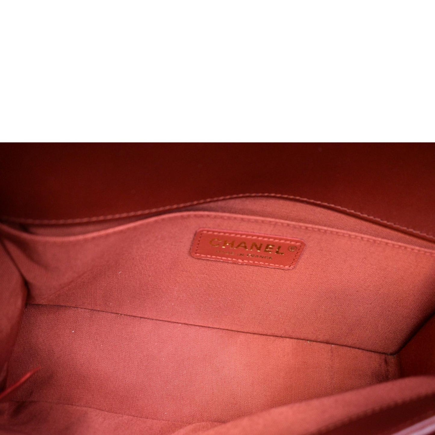 CHANEL Medium Boy Flap Calf Leather Shoulder Bag Red