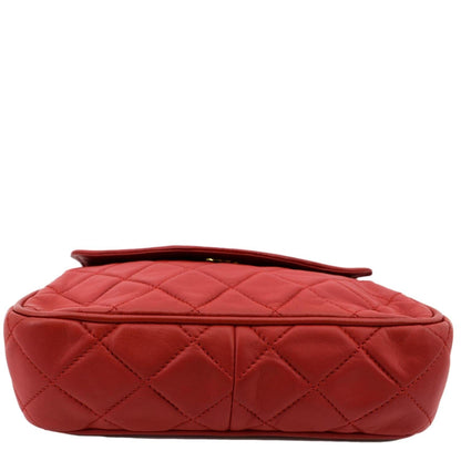 CHANEL Vintage Flap Lambskin Leather Shoulder Bag Red