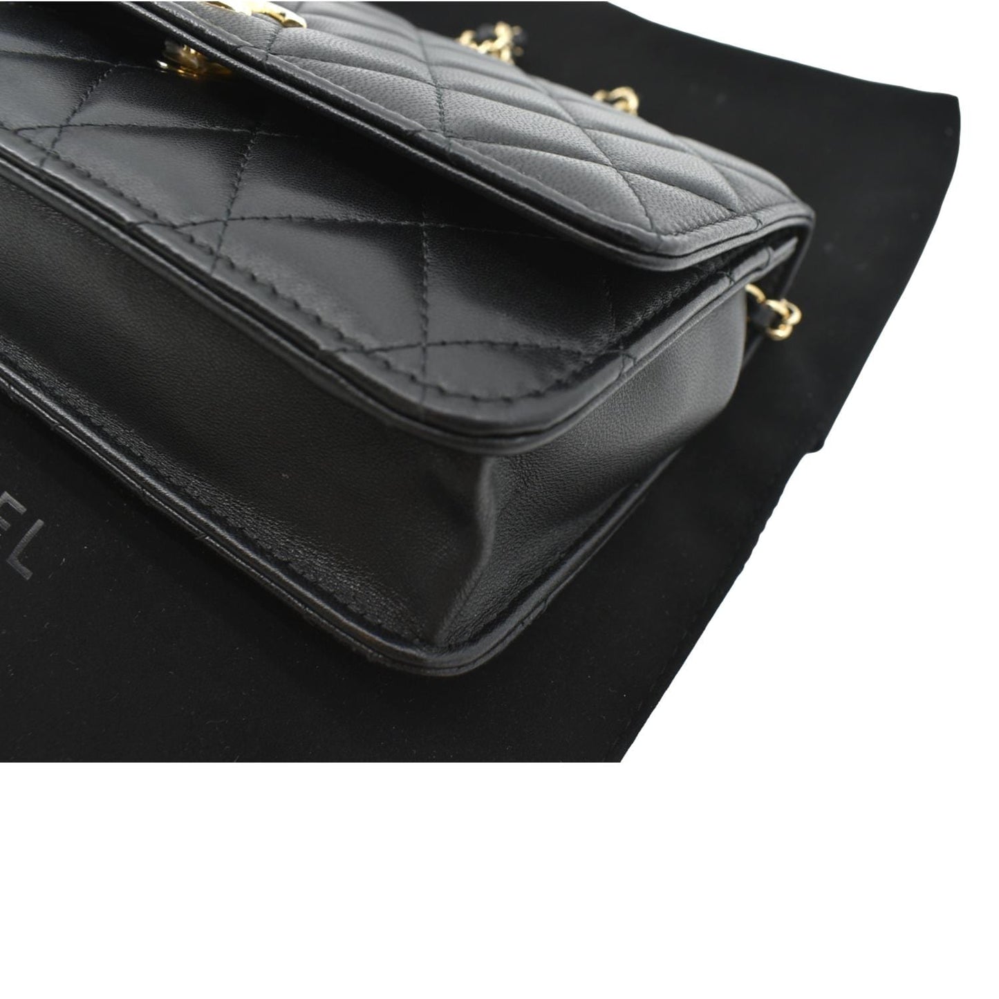CHANEL Trendy CC Woc Lambskin Leather Crossbody Bag Black