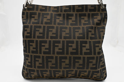 Fendi Shoulder Bag in Zucca Canvas