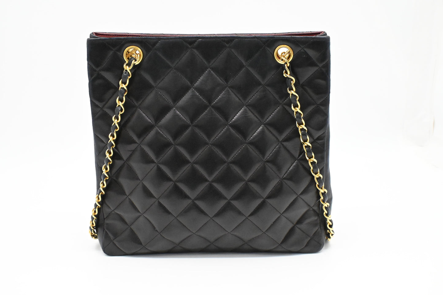 Chanel Shoulder Bag in Black MattelassÃ© Leather