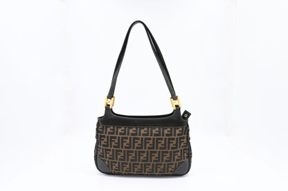 Fendi Shoulder Bag in Zucca Canvas