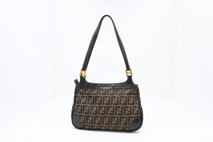 Fendi Shoulder Bag in Zucca Canvas