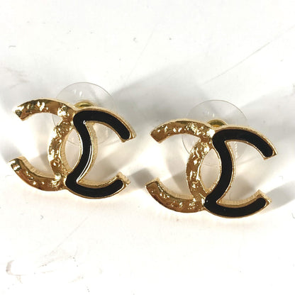 CHANEL Pierce metal gold 24C CC COCO Mark Women