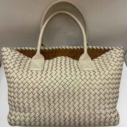 Bottega Veneta Cabat Tote Small/Medium Intreccio Cream White Leather and Suede Lining 32cm