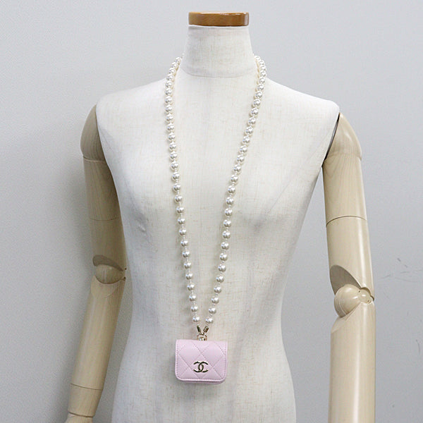 CHANEL Mobile case Lambskin, Faux Pearl pink Necklace COCO Mark Matrasse airpods case Women