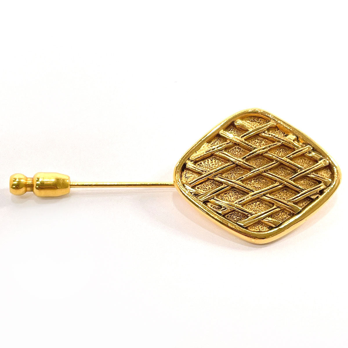 CHANEL Brooch metal gold vintage Pin Brooch
