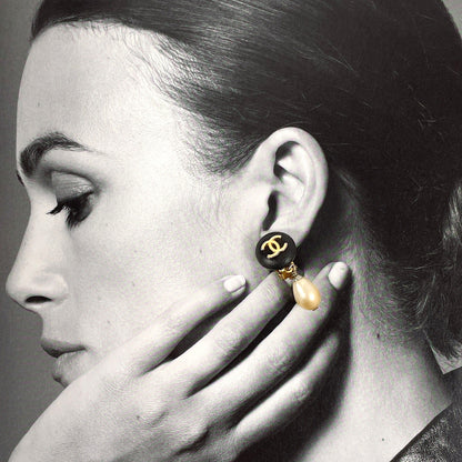 CHANEL Earring Gold Plated, Faux Pearl gold COCO Mark