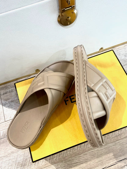 FENDI LOGO LEATHER PLATFORM SANDALS