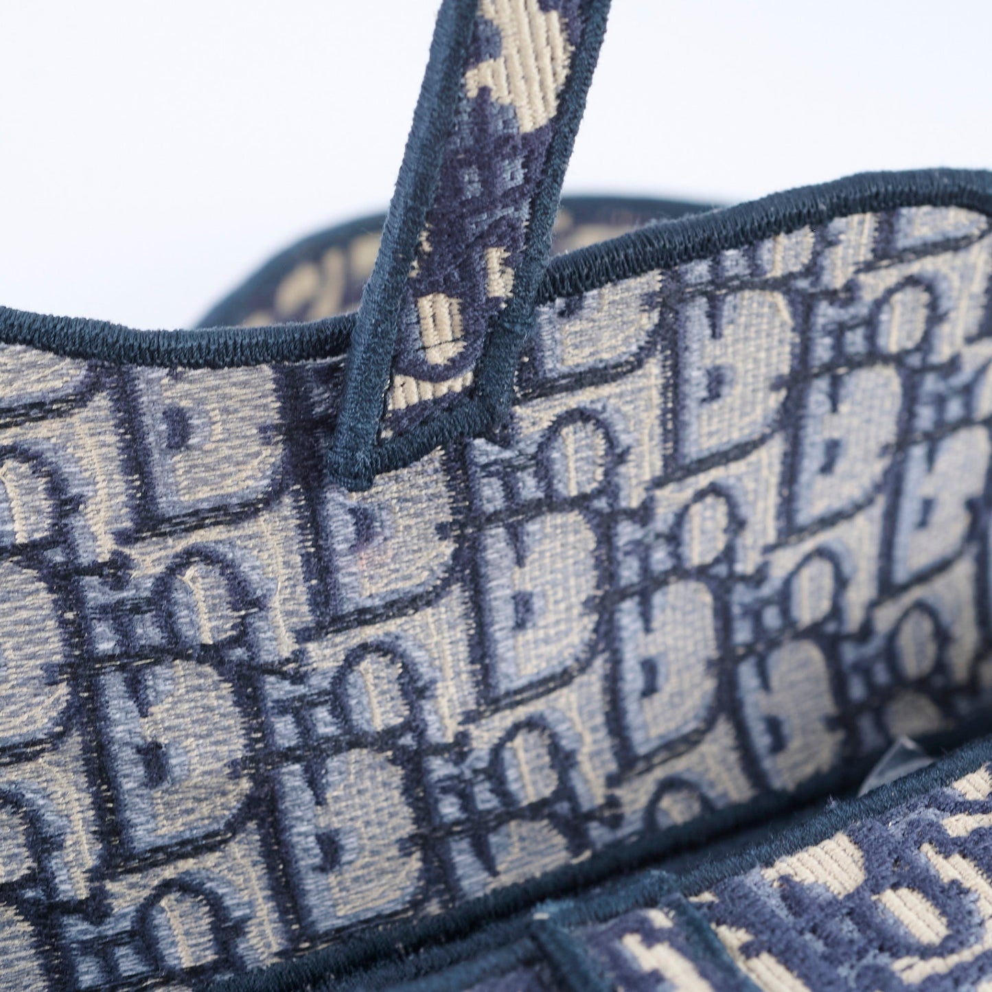 Dior Medium Saddle Bag Blue Oblique with Strap