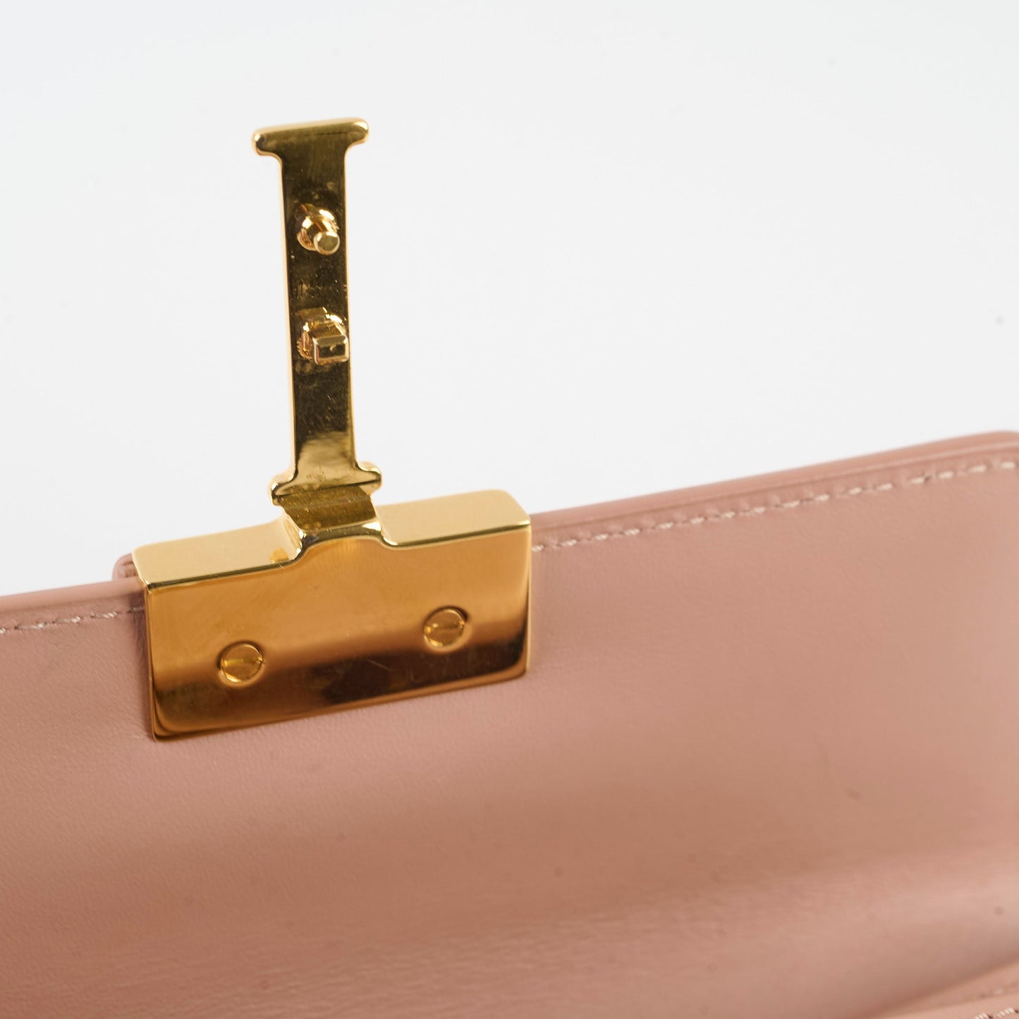 Christian Dior Montaigne 30 Micro Beige