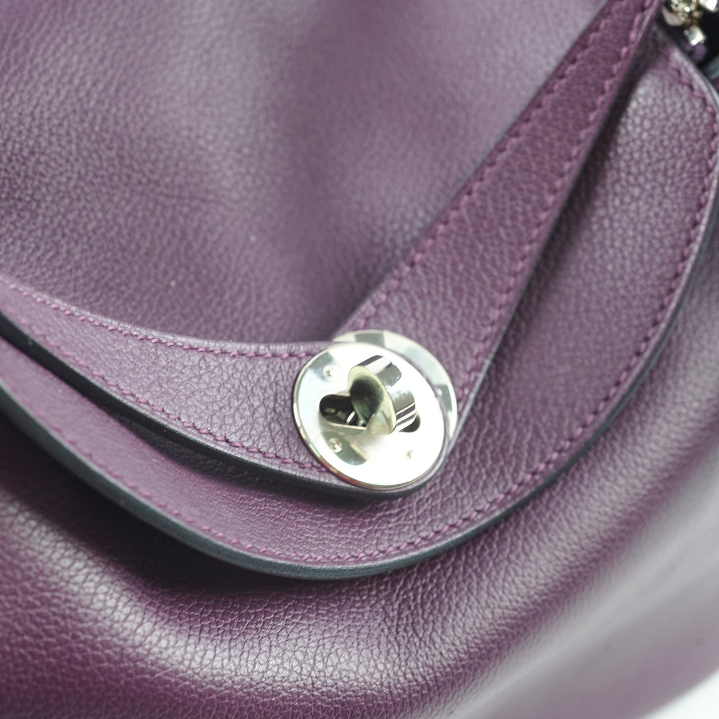 Hermes Lindy 26 Cassis Evercolour - U Stamp